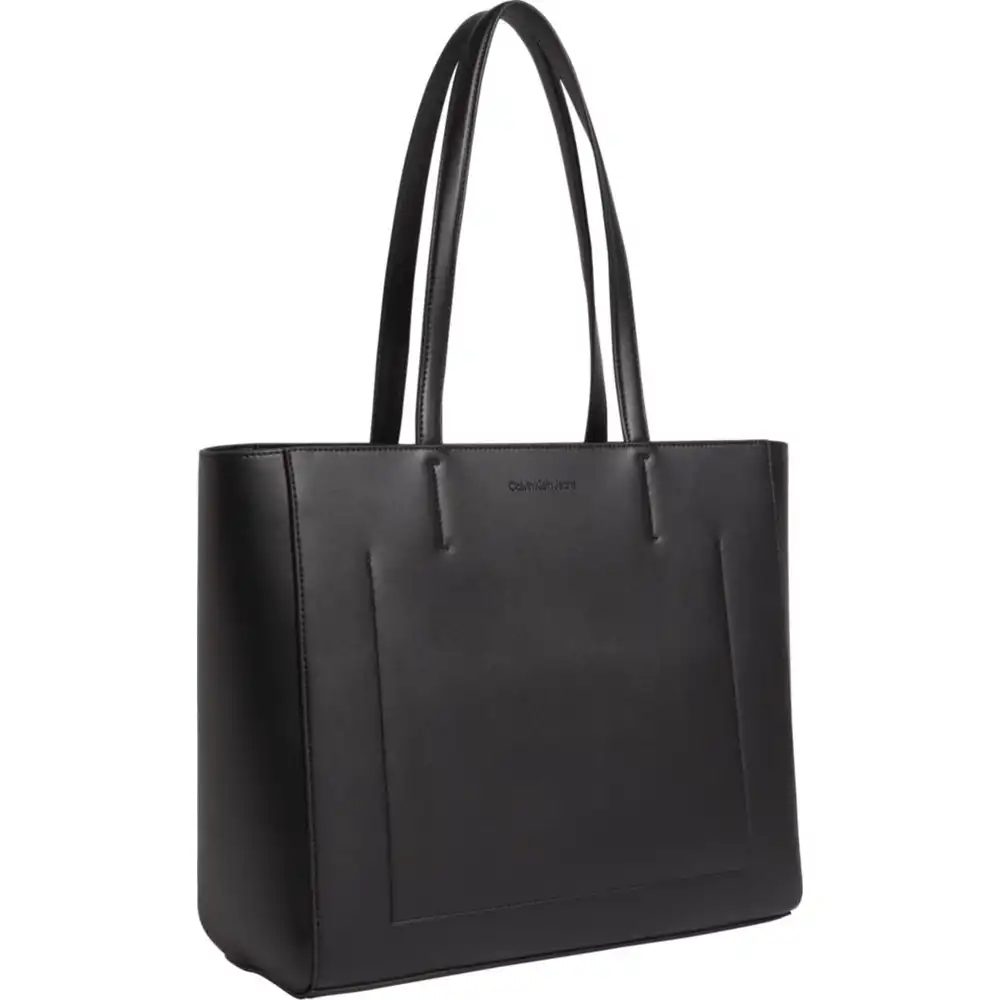 Sculpted Shopper Calvin Klein - 3 Sculpted Shopper Calvin Klein - 3