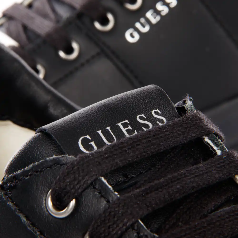 Classic logo Guess - 3 Classic logo Guess - 3