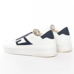 Basket de ville basse homme Guess Classic Salerno logo G Blanc - ZESHOES