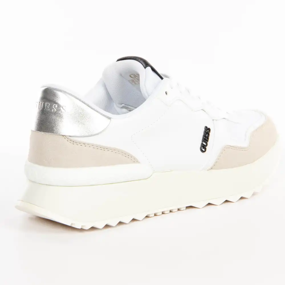 Vinnna 4g logo pivoine Guess - 7 Vinnna 4g logo pivoine Guess - 7