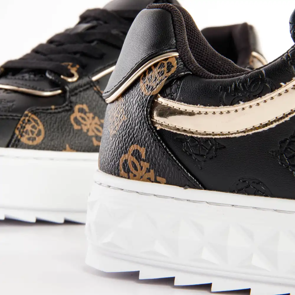 Fiena Logo 4g pivoine Guess - 9 Fiena Logo 4g pivoine Guess - 9