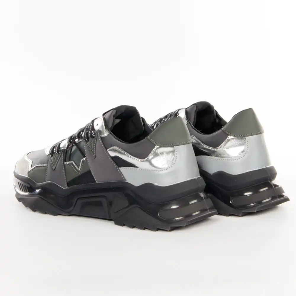 Massa tech Guess - 8 Massa tech Guess - 8