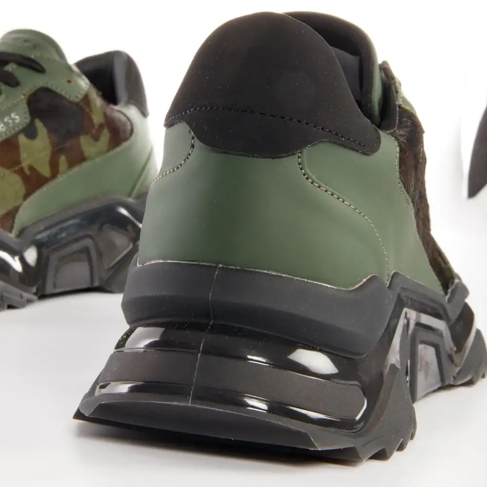 Massa camo Guess - 9 Massa camo Guess - 9