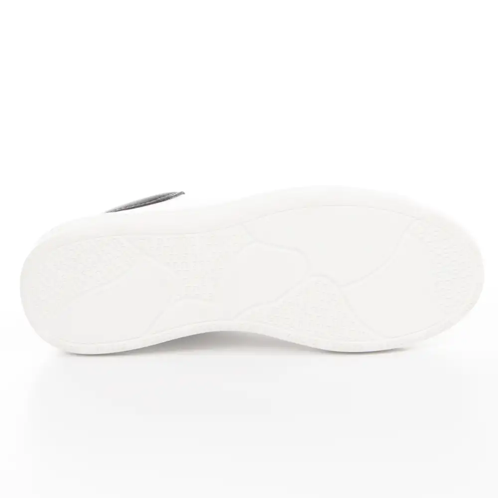 B&W vibo Guess - 6 B&W vibo Guess - 6