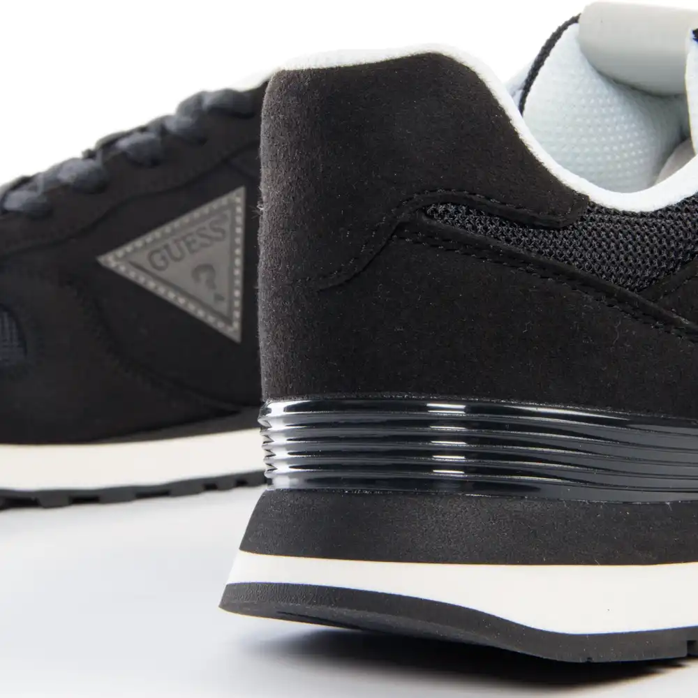 Dark logo triangle Guess - 7 Dark logo triangle Guess - 7