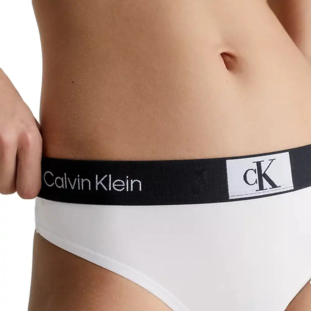 String - Ck96 Calvin Klein - 2 String - Ck96 Calvin Klein - 2
