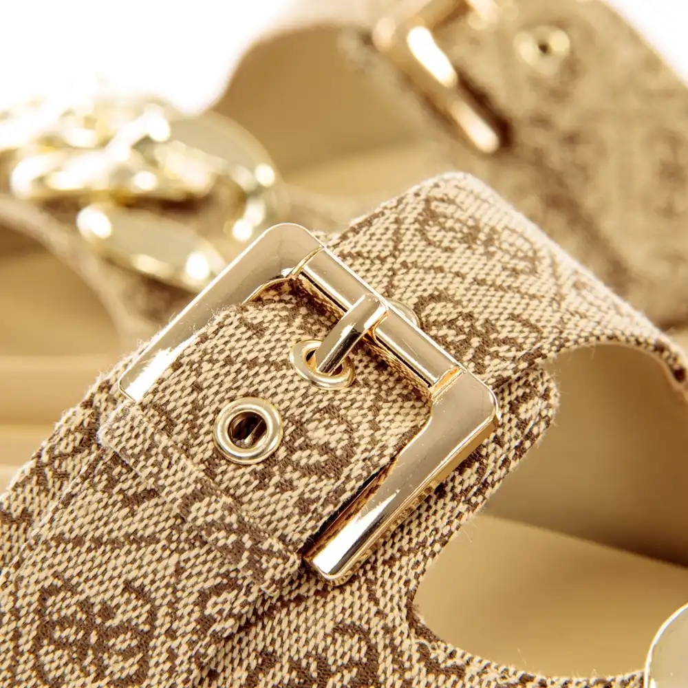 Fatema logo 4G Guess - 3