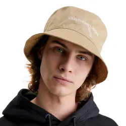 Chapeau Cloche En Coton Bio Calvin Klein - 3 Chapeau Cloche En Coton Bio Calvin Klein - 3