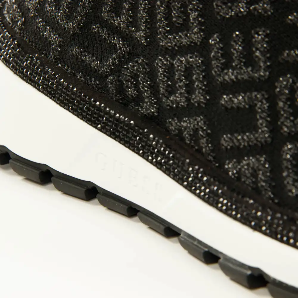 Zylfal Guess - 4 Zylfal Guess - 4