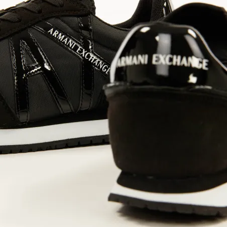 Produits victimes de leur succès Armani Exchange Noir Sneaker sport