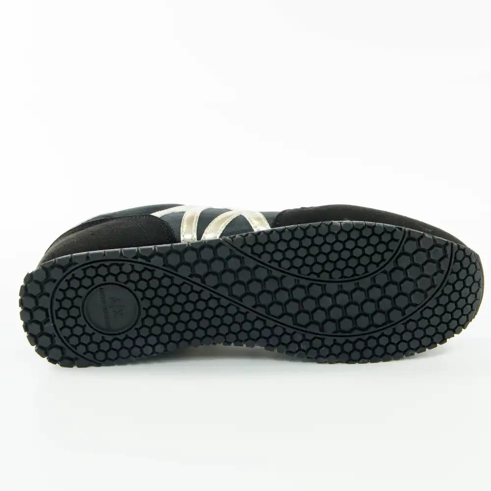 Sneaker gold logo Armani Exchange - 8 Sneaker gold logo Armani Exchange - 8