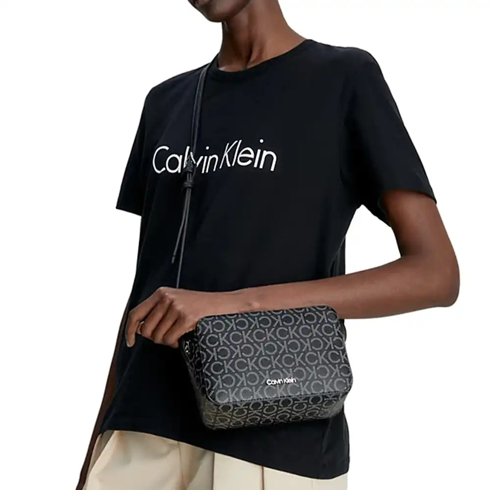 Logo unlimited Calvin Klein - 4 Logo unlimited Calvin Klein - 4