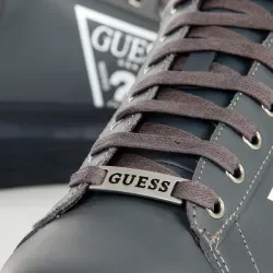 Original logo triangle Guess - 4