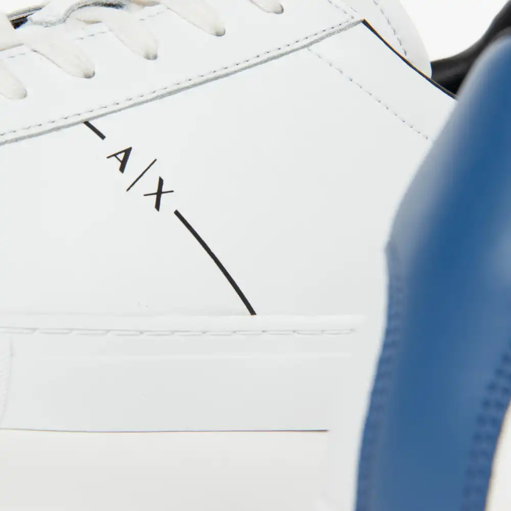 Classic AX Armani Exchange - 8