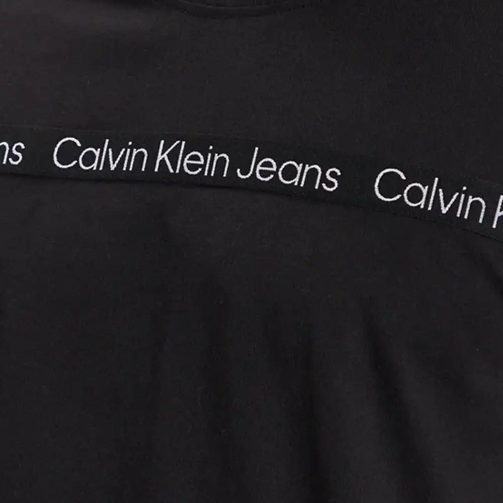 Line Calvin Klein - 2 Line Calvin Klein - 2