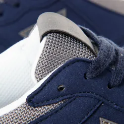 logo triangle Guess - 5 logo triangle Guess - 5