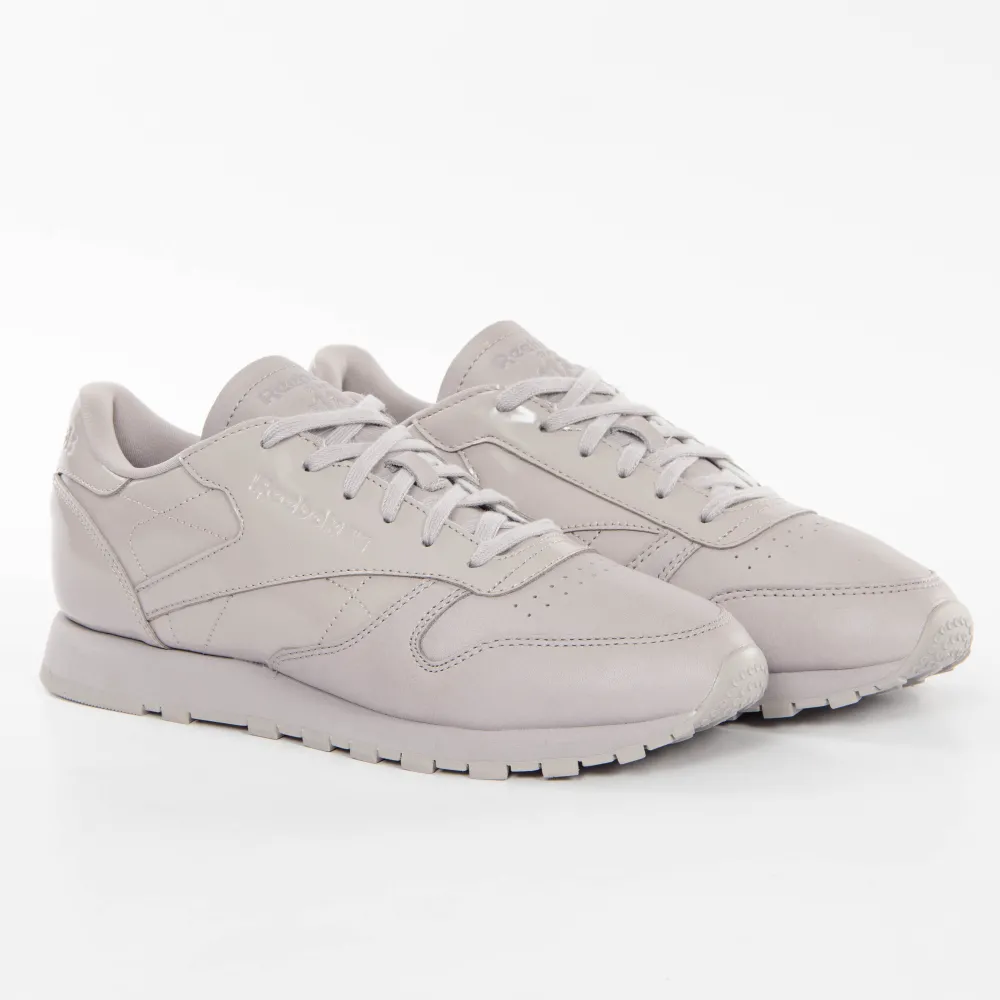 Reebok Basket Classic flag Femme Gris