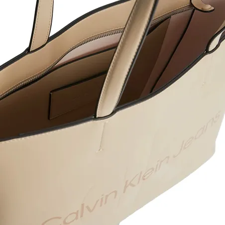 Produits victimes de leur succès Calvin Klein Beige Classic Sculpted
