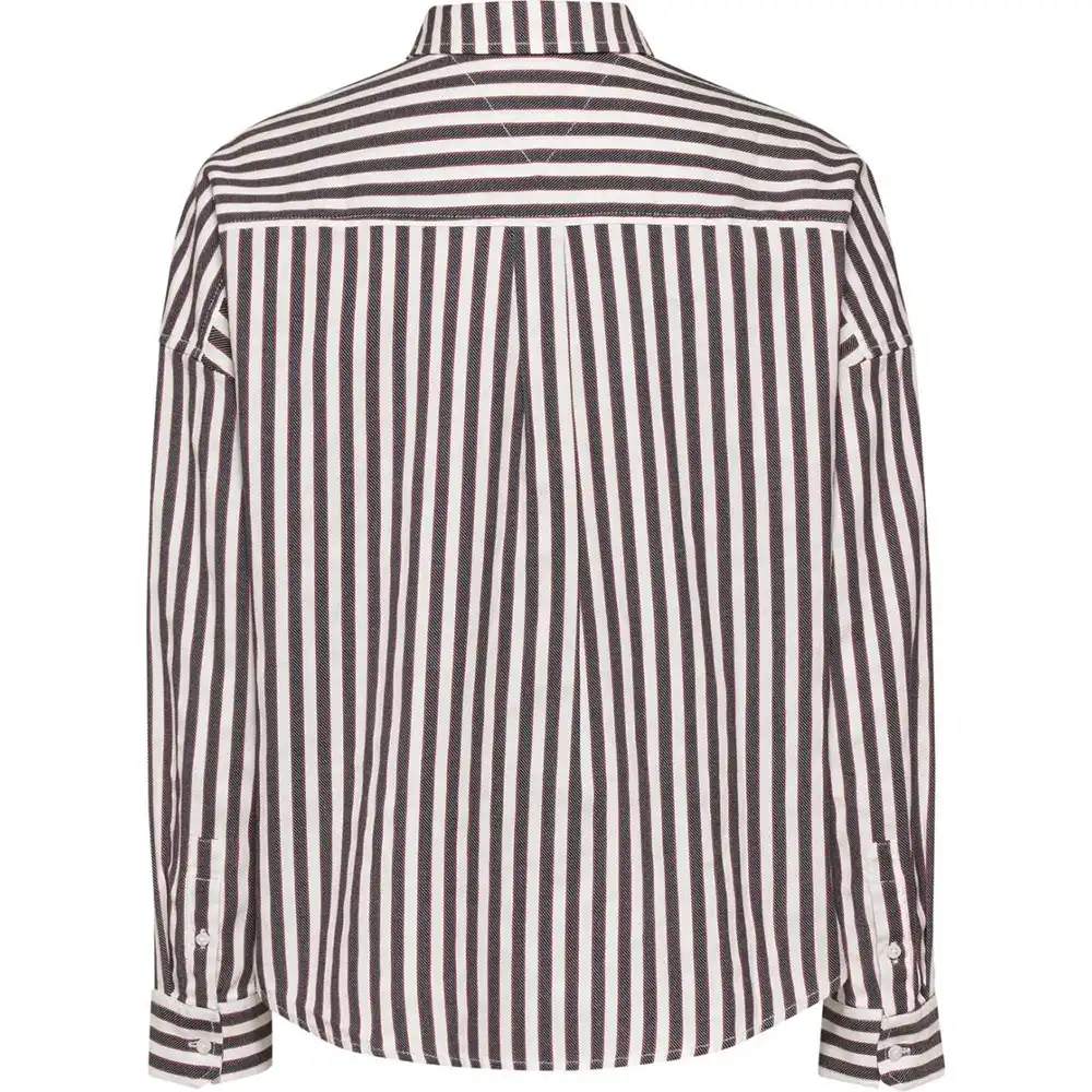 Boxy Tommy Jeans - 2 Boxy Tommy Jeans - 2