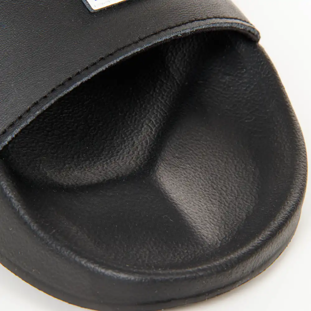 PARTNER: CREATION ref 393311-01 Puma - 4