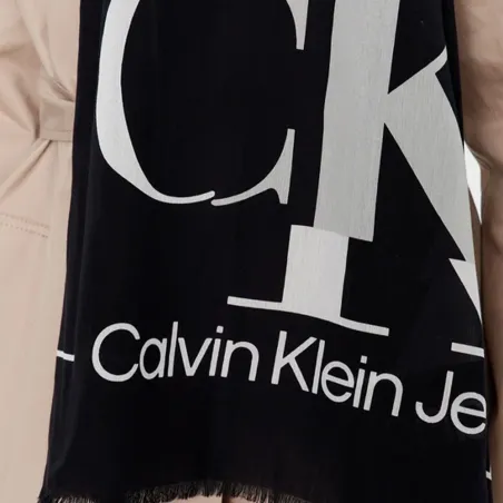 Produits victimes de leur succès Calvin Klein Noir Logo classic