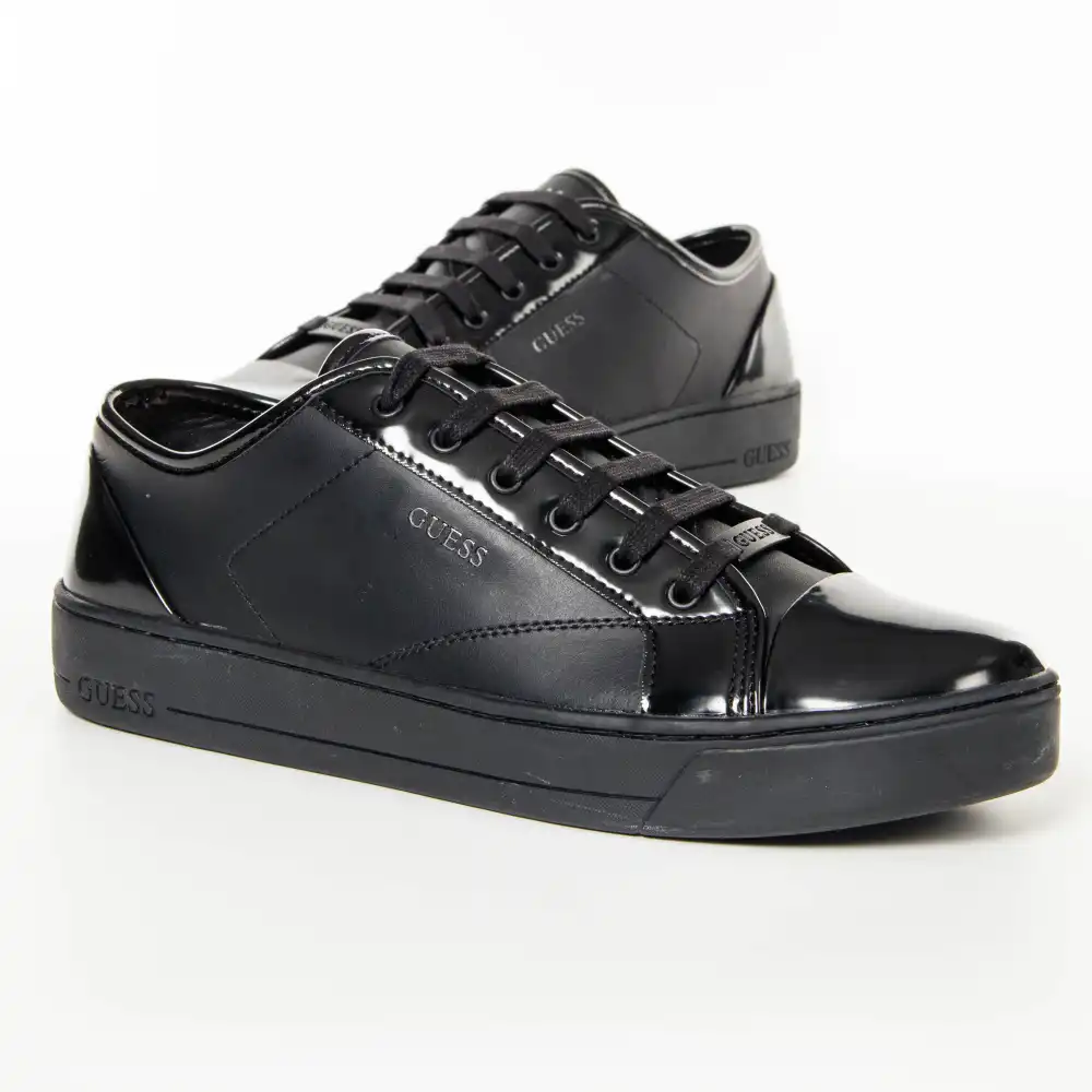 Udine Guess - 2 Udine Guess - 2