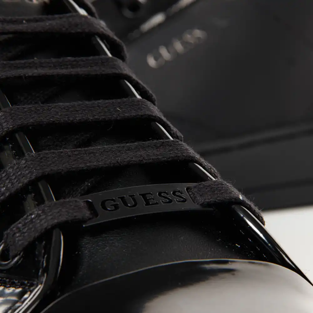 Udine Guess - 4 Udine Guess - 4