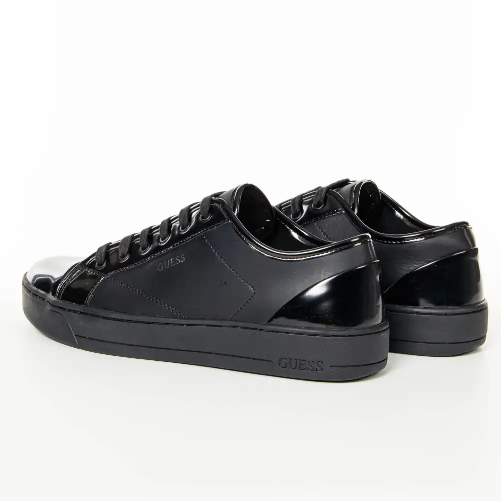 Udine Guess - 10 Udine Guess - 10