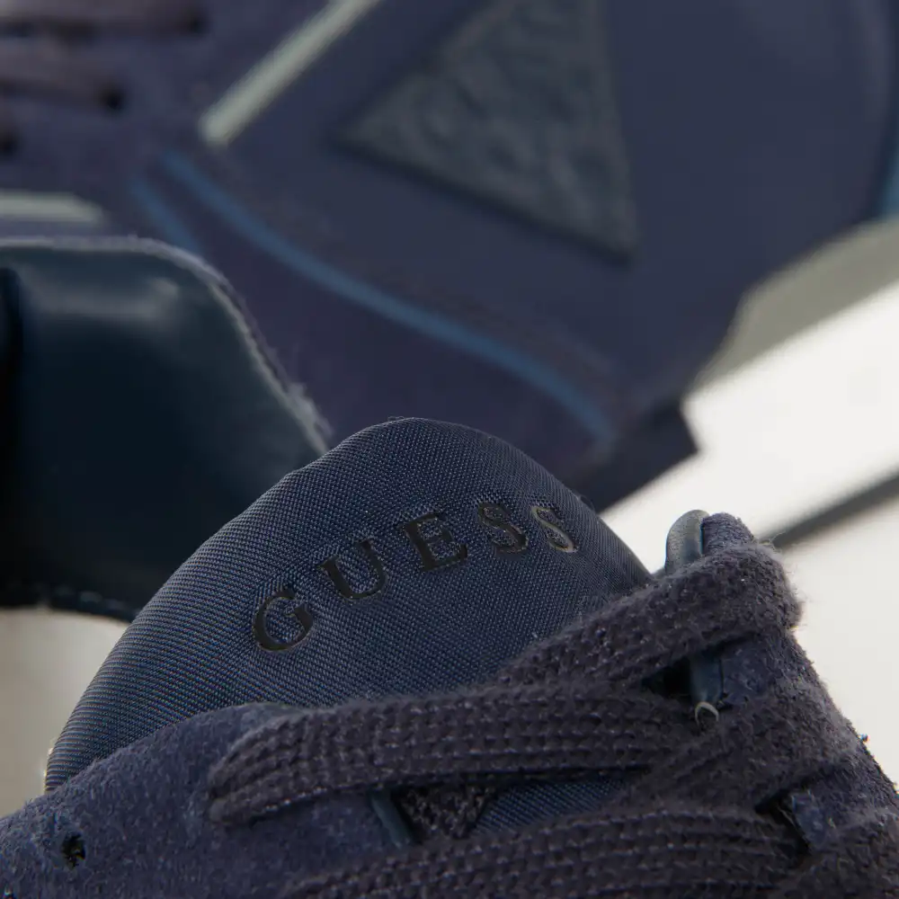 potenza Guess - 3 potenza Guess - 3