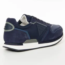 potenza Guess - 7 potenza Guess - 7