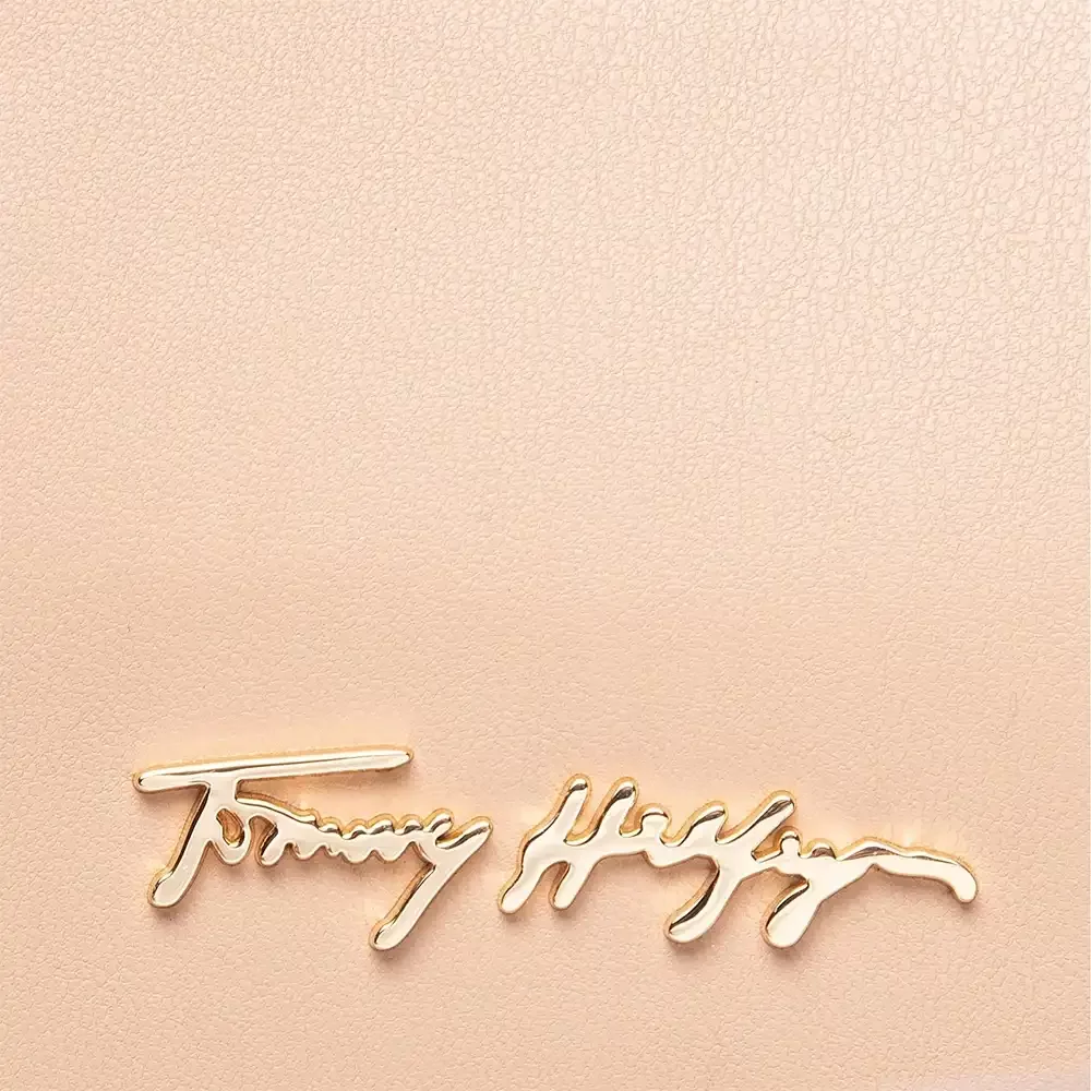 iconic Tommy Jeans - 3