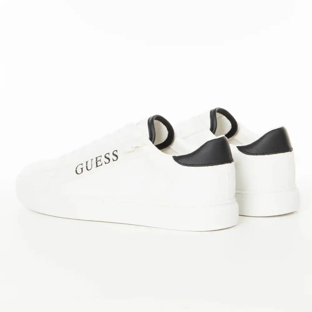 Todi Guess - 9