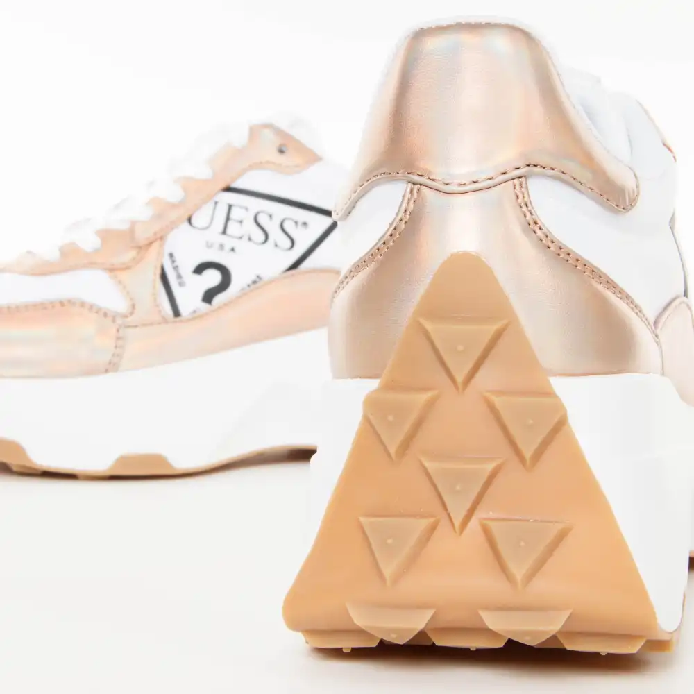 Calebb Guess - 8 Calebb Guess - 8