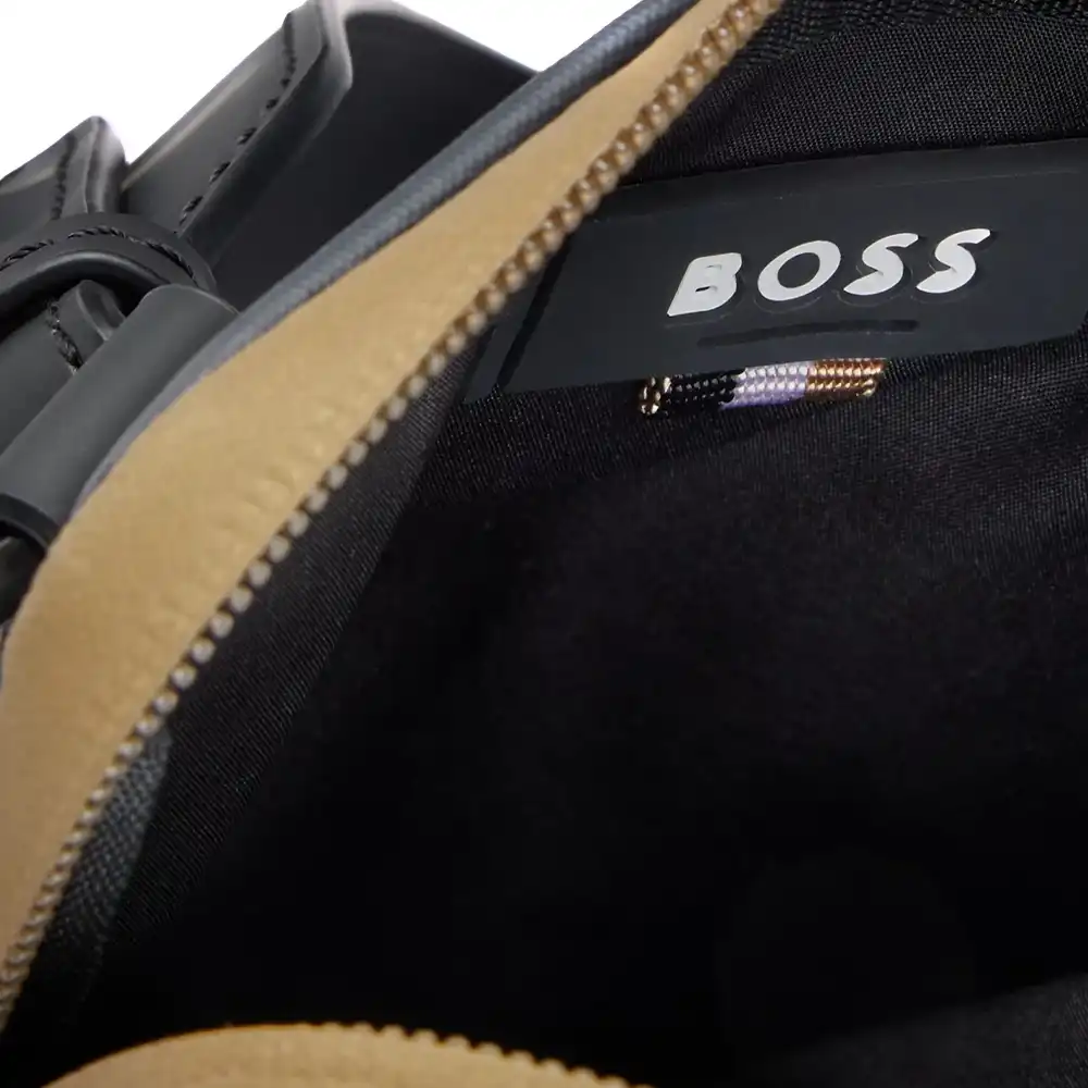 reporter Boss - 4 reporter Boss - 4