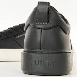 authentic Guess - 8 authentic Guess - 8