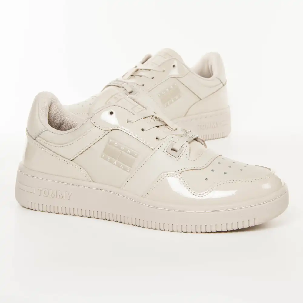 PARTNER: CREATION ref EN0EN02206-AEV Tommy Jeans - 2