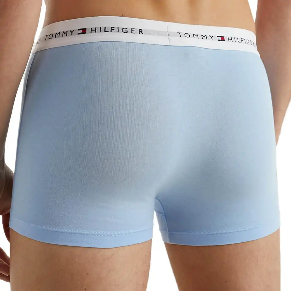 essential Tommy Jeans - 3 essential Tommy Jeans - 3