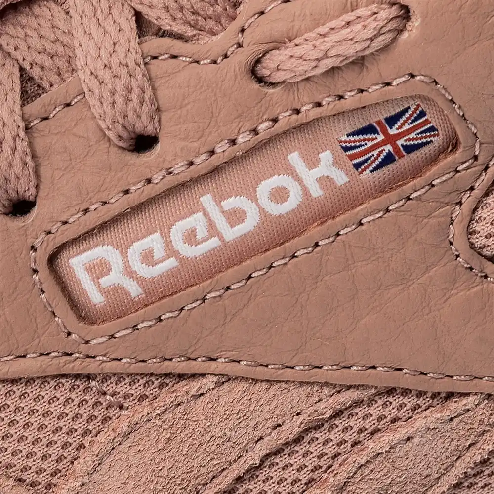Essential Reebok - 4
