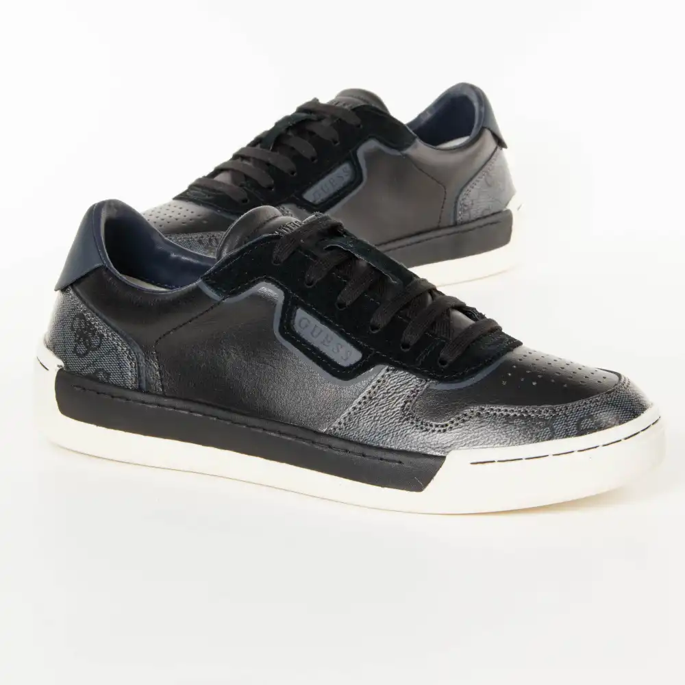 Essentials Guess - 2