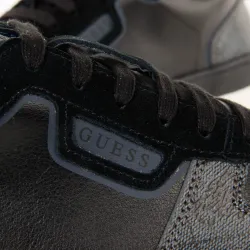 Essentials Guess - 7