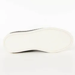 Essentials Guess - 8