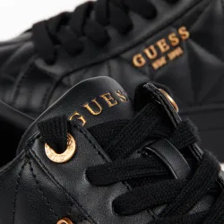 esssentiel Guess - 6 esssentiel Guess - 6