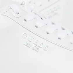 esssentiel Guess - 7 esssentiel Guess - 7