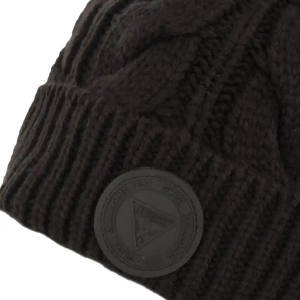 pompon Guess - 2 pompon Guess - 2