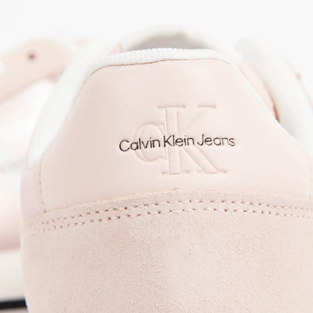 Retro Runner Calvin Klein - 10 Retro Runner Calvin Klein - 10