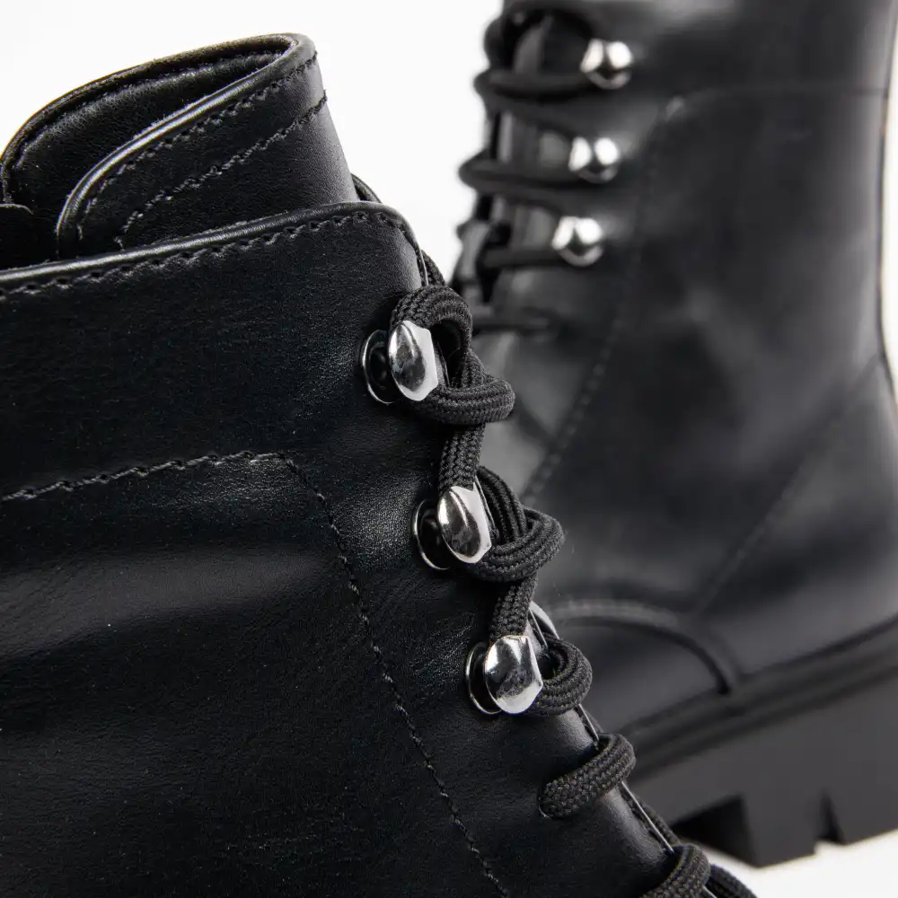 Ramsay Guess - 7 Ramsay Guess - 7