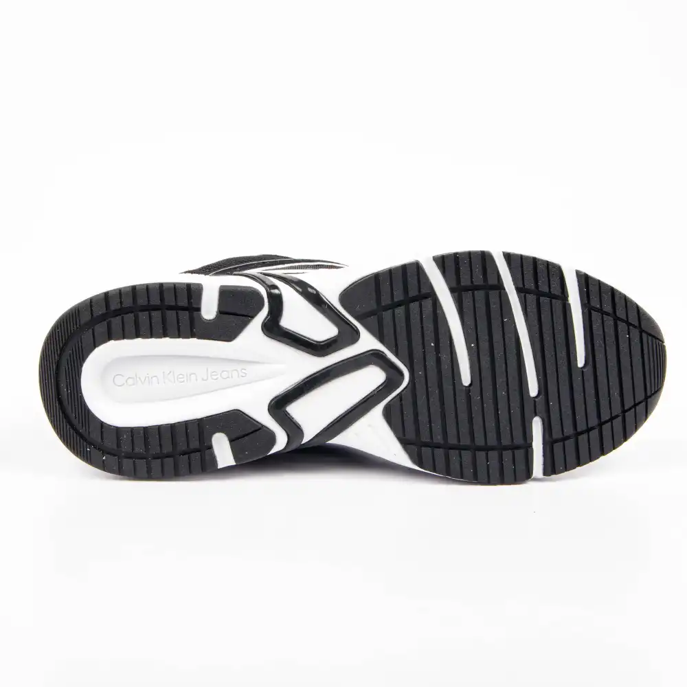 run authentic Calvin Klein - 4