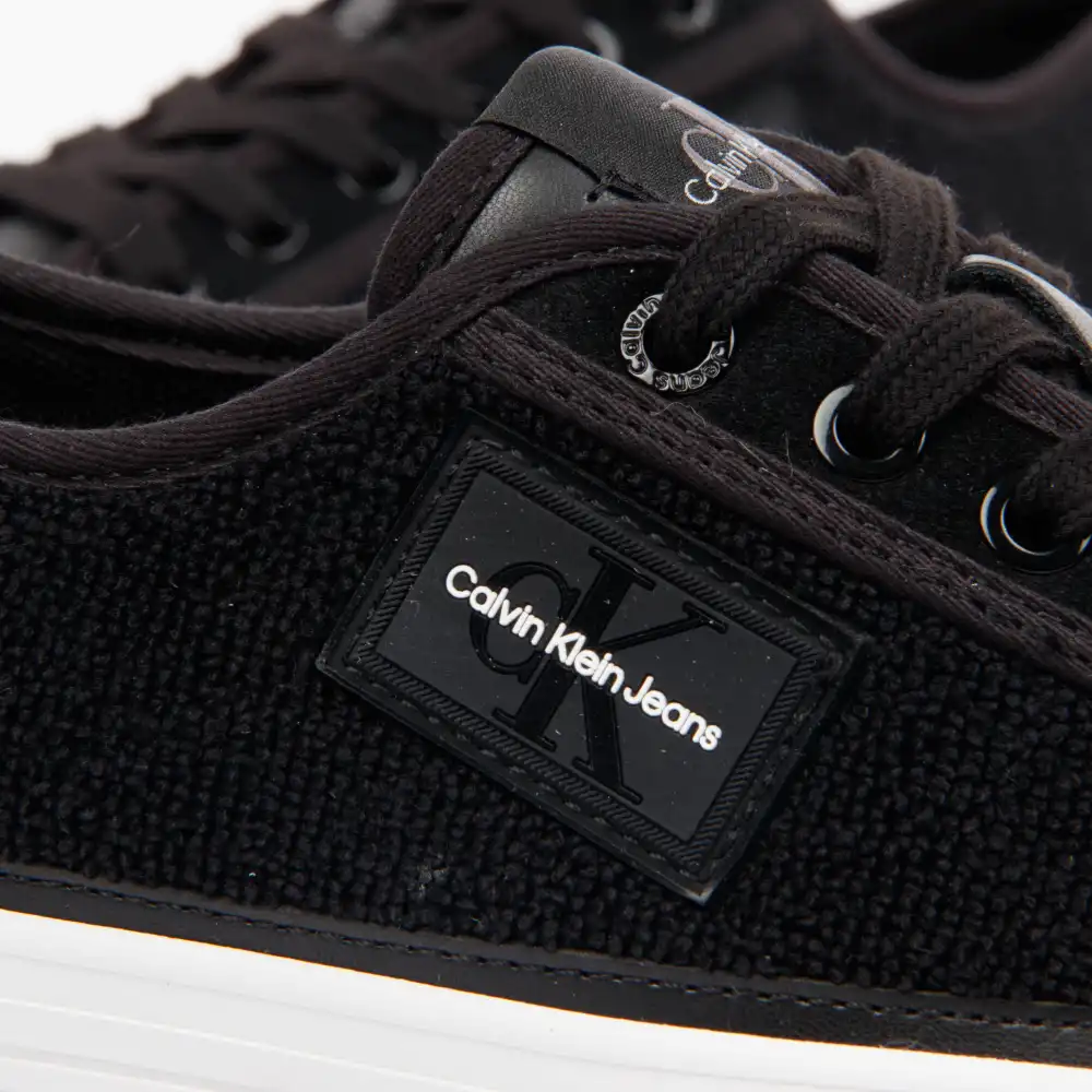 Authentic Calvin Klein - 7