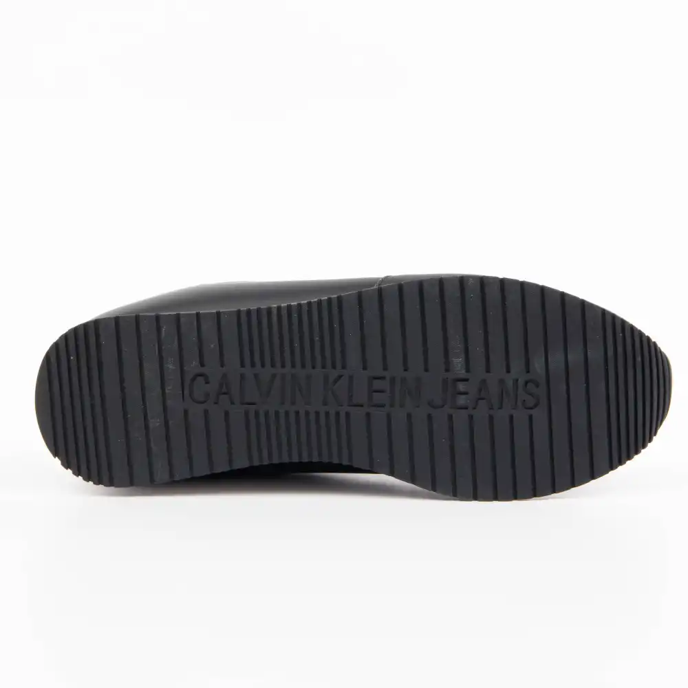 Authentic Calvin Klein - 4