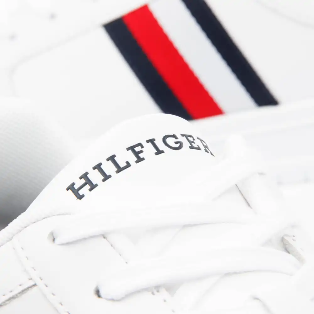 Essentiel Tommy Jeans - 6 Essentiel Tommy Jeans - 6